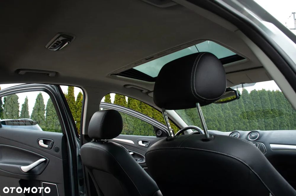 Ford Mondeo 2.0 TDCi Viva Titanium - 38