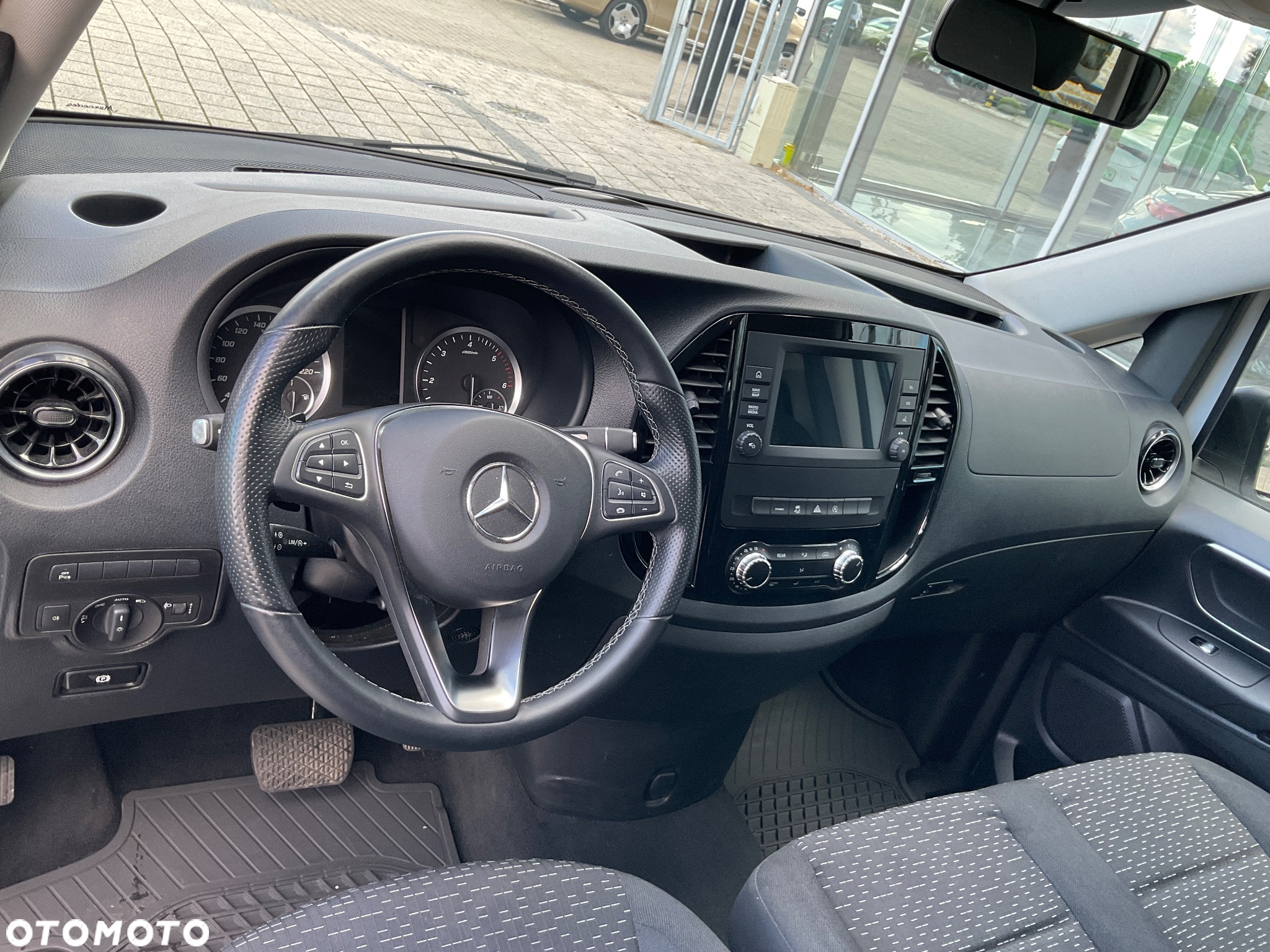 Mercedes-Benz Vito Tourer 116 CDI L2 Pro 9G-Tronic 447.703 - 11