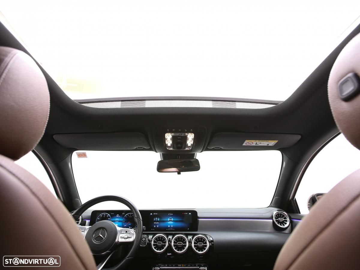 Mercedes-Benz A 250 Limousine e AMG Line - 13