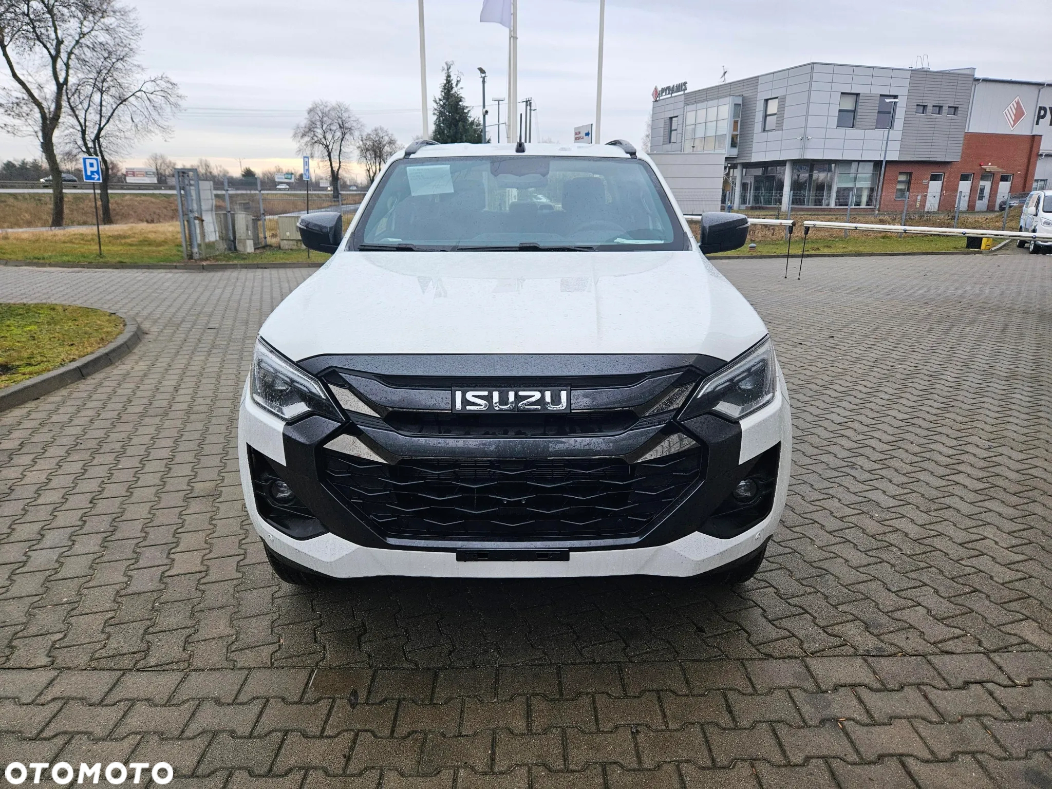 Isuzu D-Max 1.9 DC LSE - 9