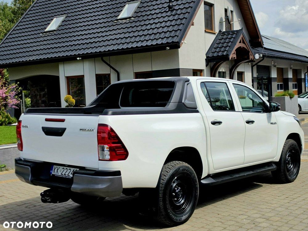 Toyota Hilux - 16