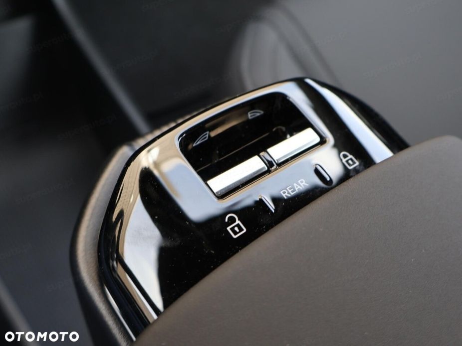 Volvo EX30 - 11