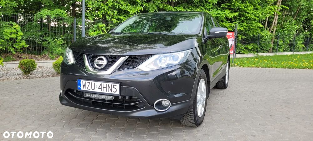 Nissan Qashqai - 1