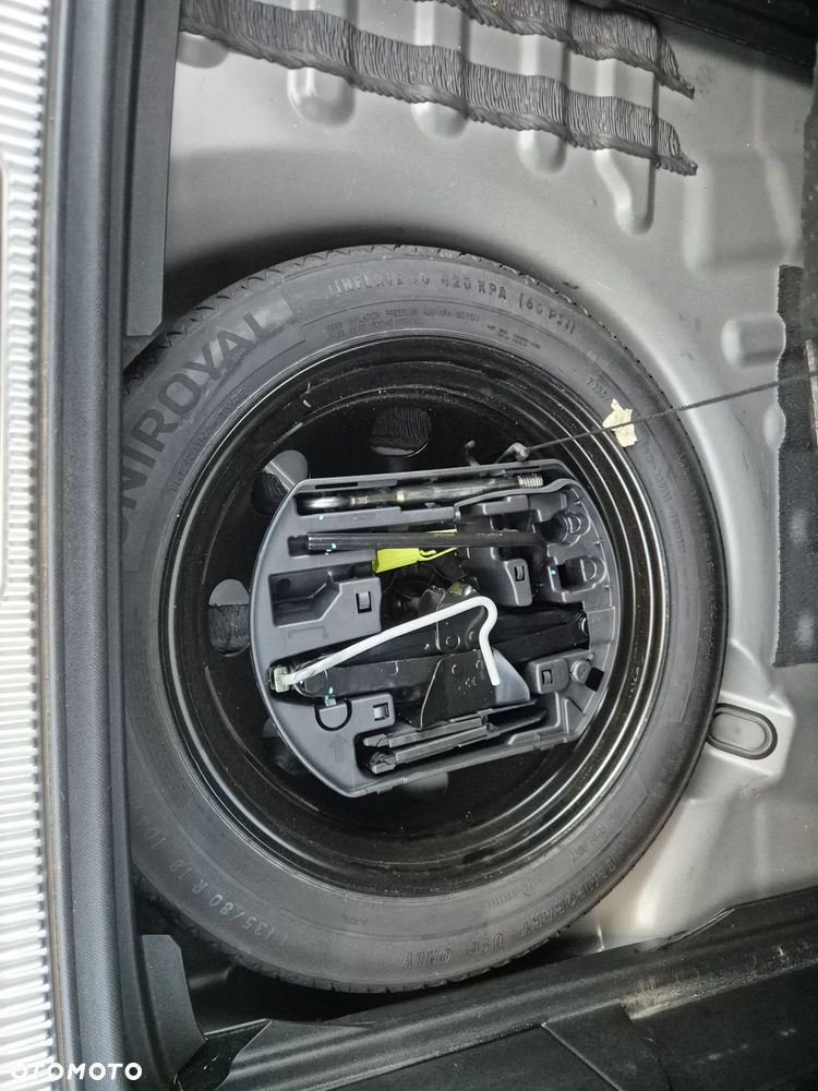DS Automobiles DS 7 Crossback 1.6 PureTech GPF Performance Line + - 28