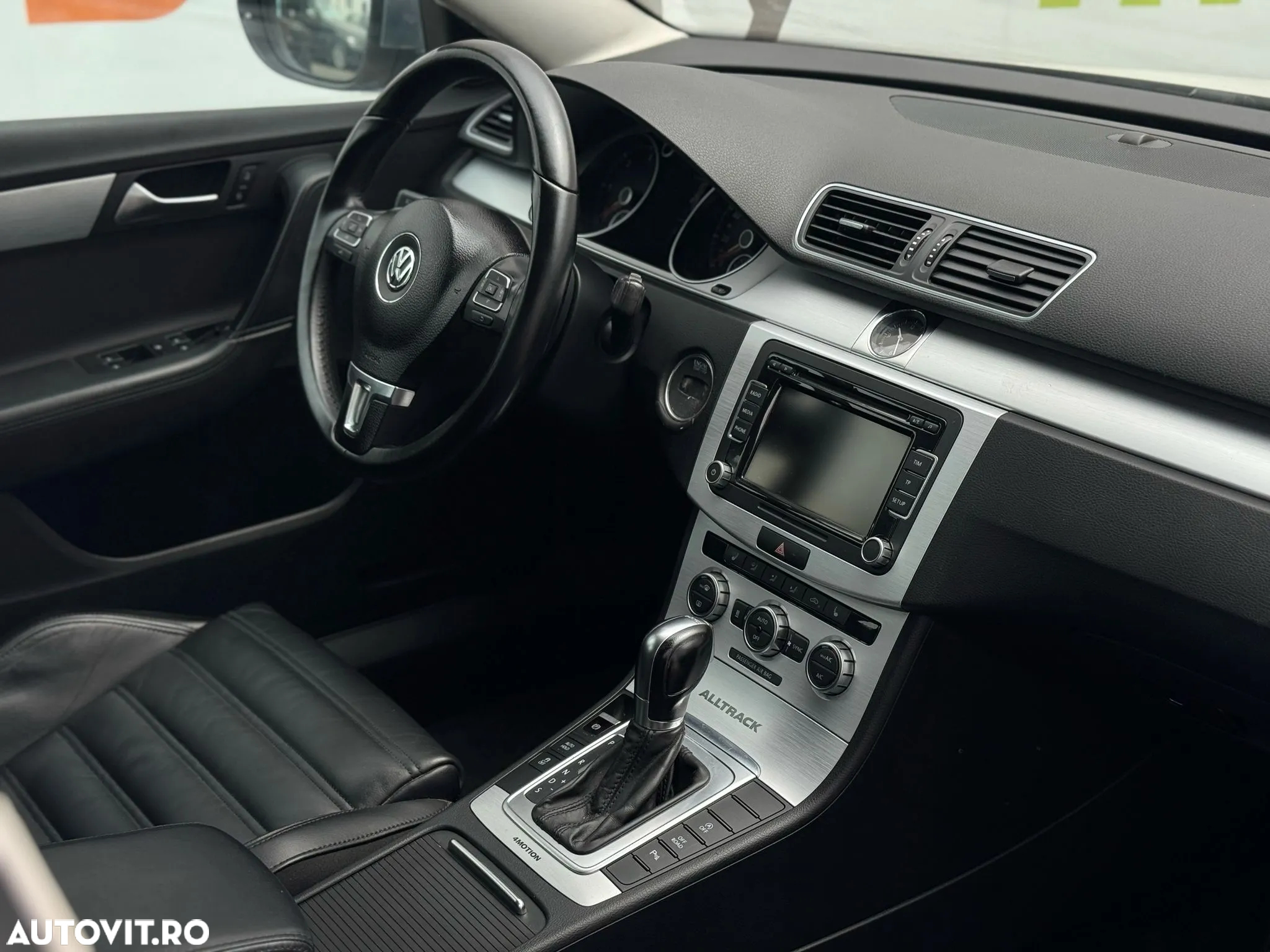 Volkswagen Passat Alltrack - 37