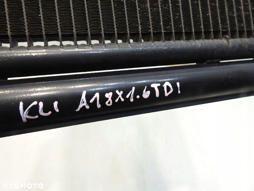 CHŁODNICA KLIMATYZACJI AUDI A1 8X 1.6 TDI 6R0820411M - 2