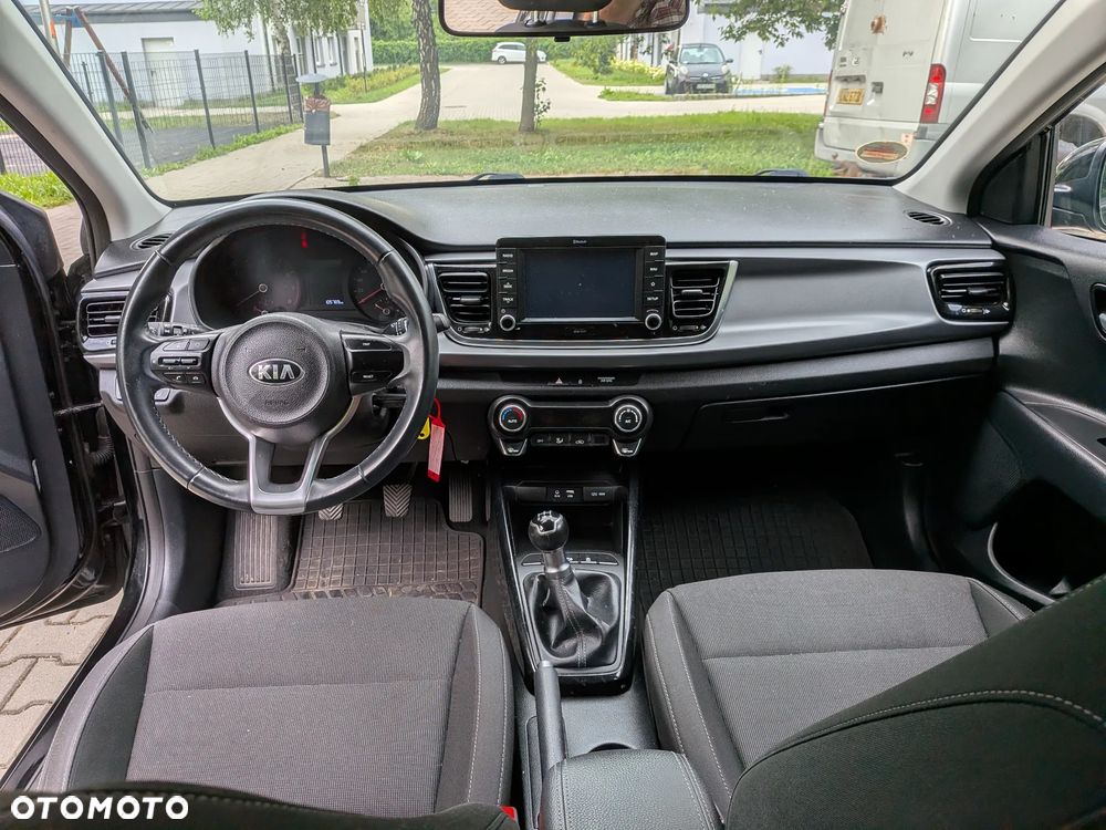 Kia Rio 1.2 Business Line - 21