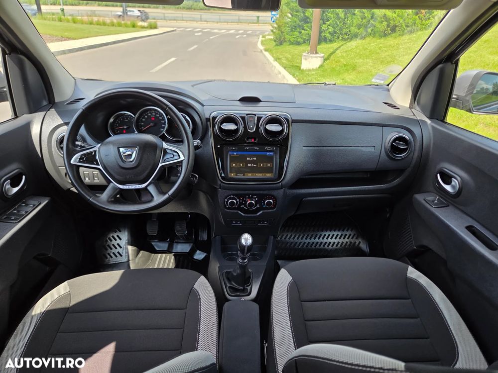Dacia Lodgy 1.5 Blue dCi Stepway - 13