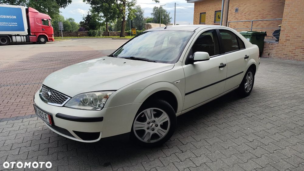 Ford Mondeo 1.8 Trend - 2