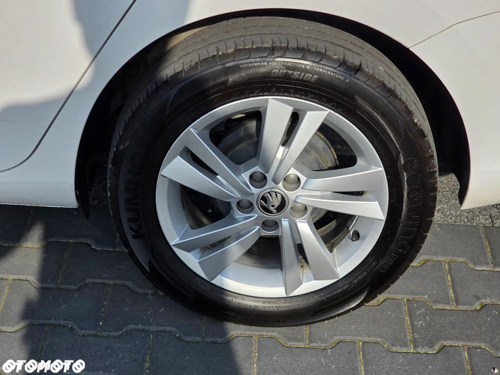 Skoda Fabia 1.0 TSI Ambition Plus - 29