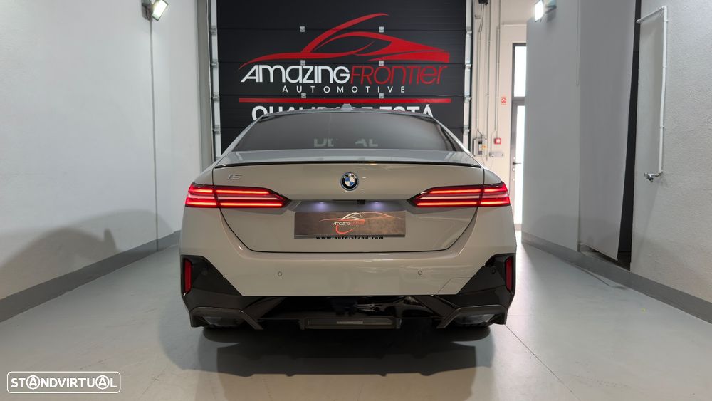 BMW i5 eDrive40 Pack Desportivo M - 8