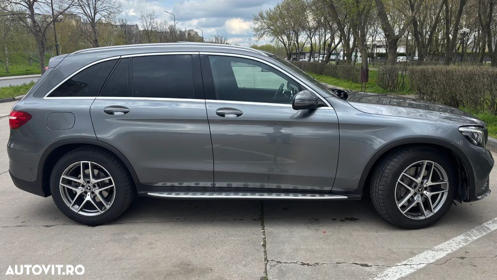 Mercedes-Benz GLC - 4