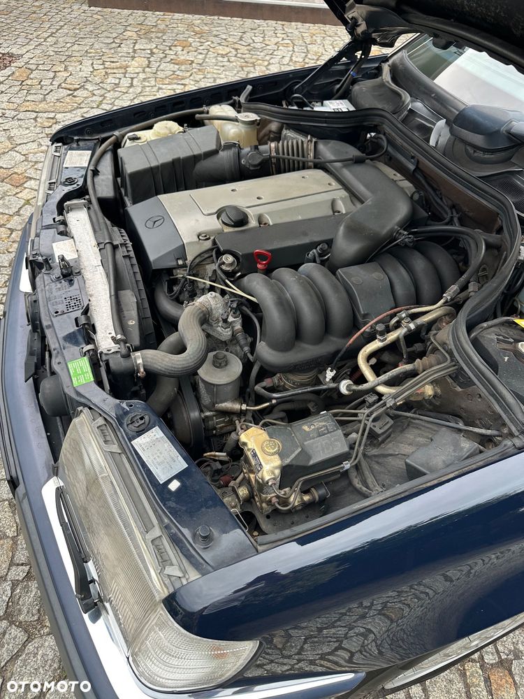 Mercedes-Benz W124 (1984-1993) - 26