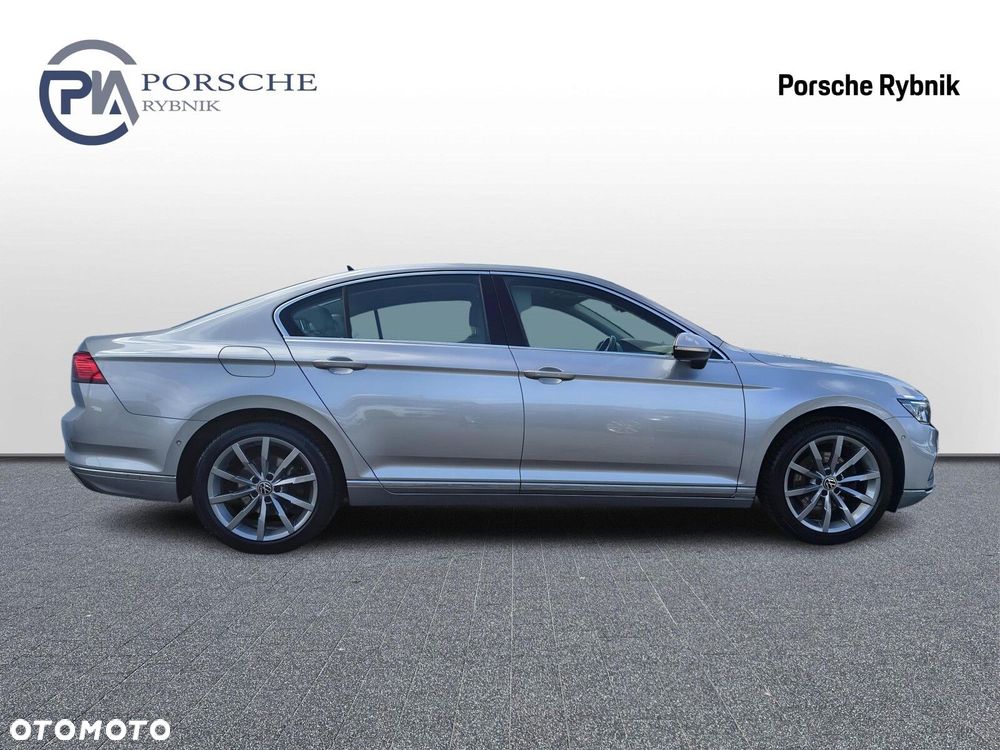 Volkswagen Passat - 7