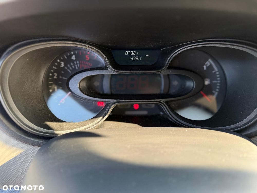 Renault Trafic - 14