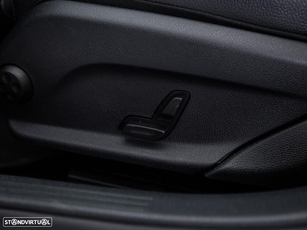 Mercedes-Benz C 300 de Avantgarde - 19