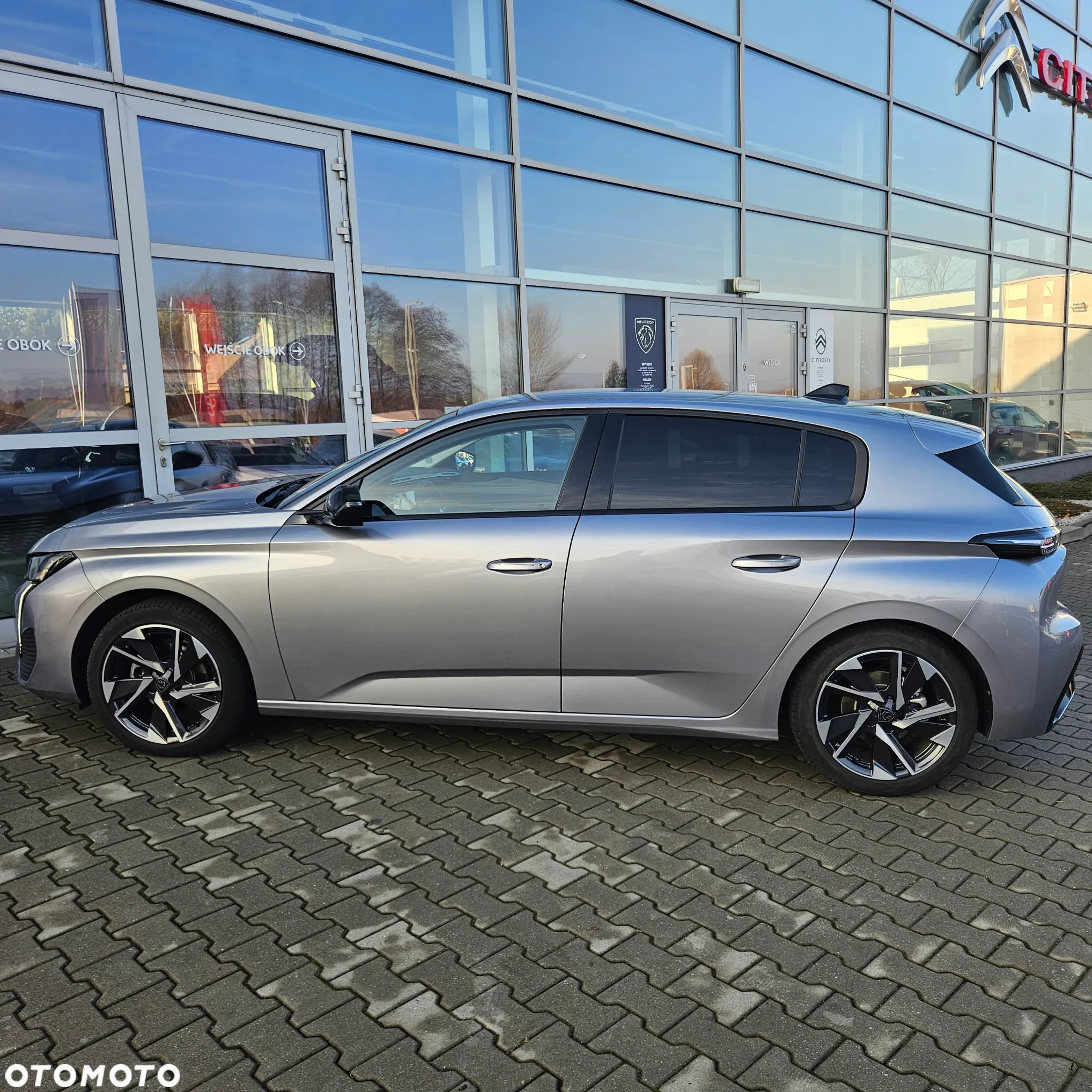 Peugeot 308 1.2 PureTech Allure S&S EAT8 - 5