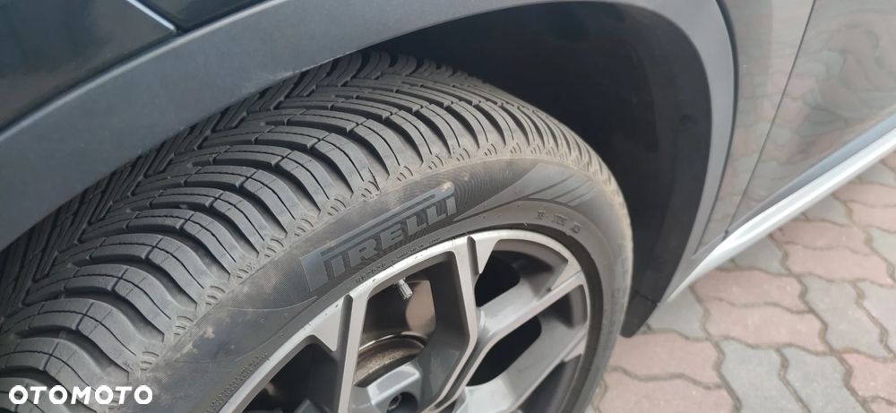 BMW X1 xDrive18d Business Edition - 22