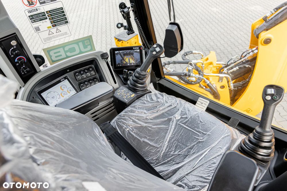 JCB 4CX PRO - 34