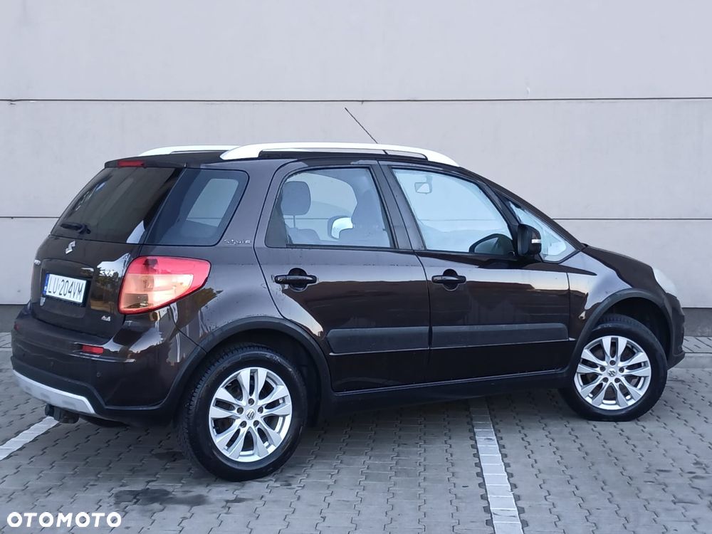 Suzuki SX4 1.6 VVT 4x4 Style - 17