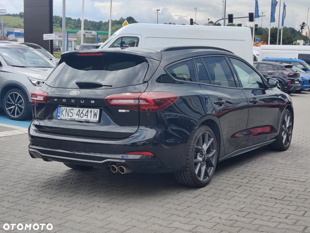 Ford Focus 1.0 EcoBoost Hybrid ST-LINE X - 4