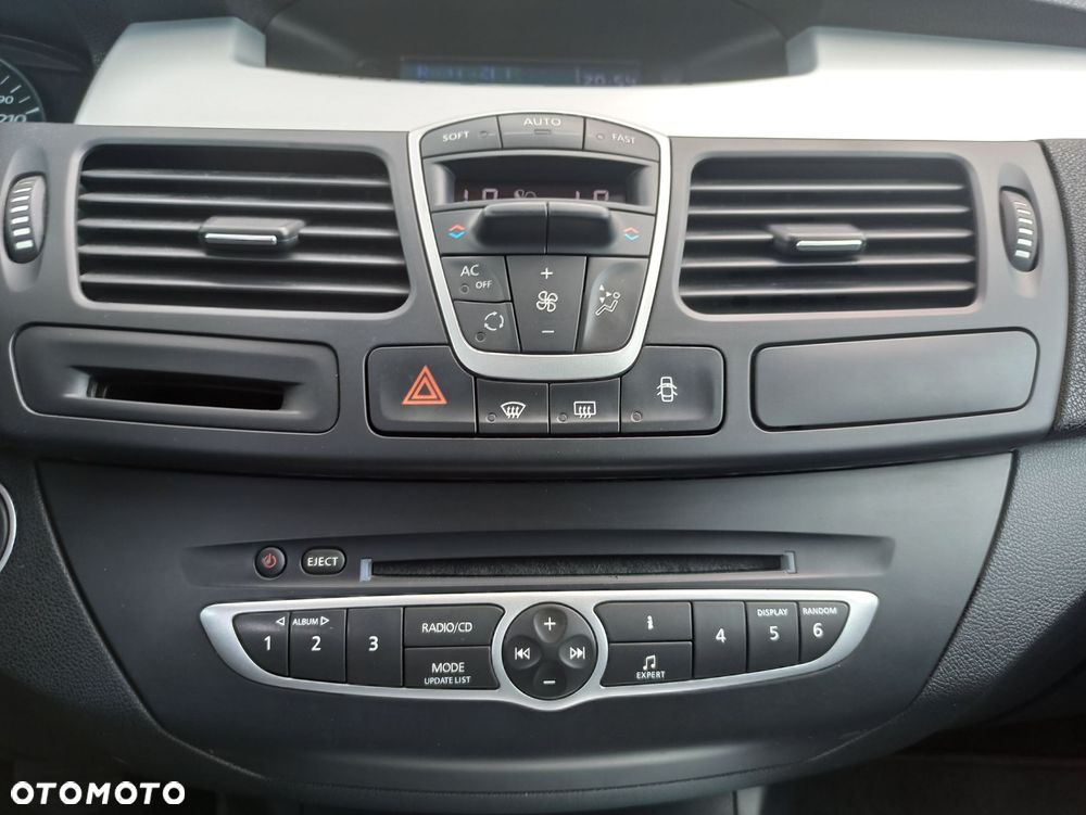 Renault Laguna - 14