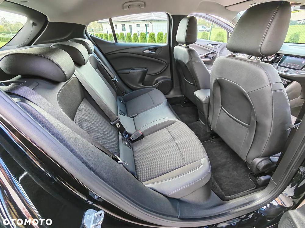Opel Astra - 19