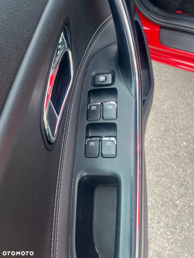 Kia Ceed 1.6 CRDi 136 ISG GT Line - 15