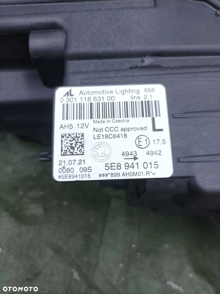 Skoda Octavia IV lampa lewa przednia lewy przód full led 5E9941015 - 4