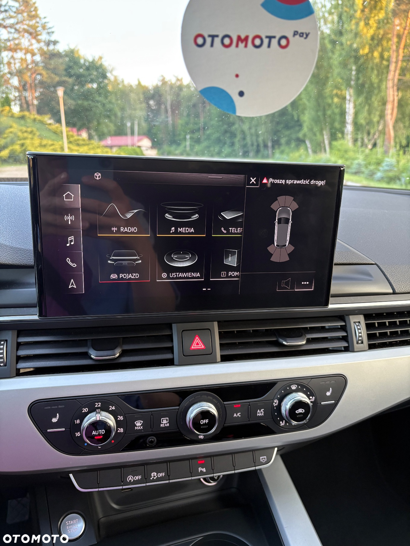 Audi A4 2.0 TDI Design S tronic - 25