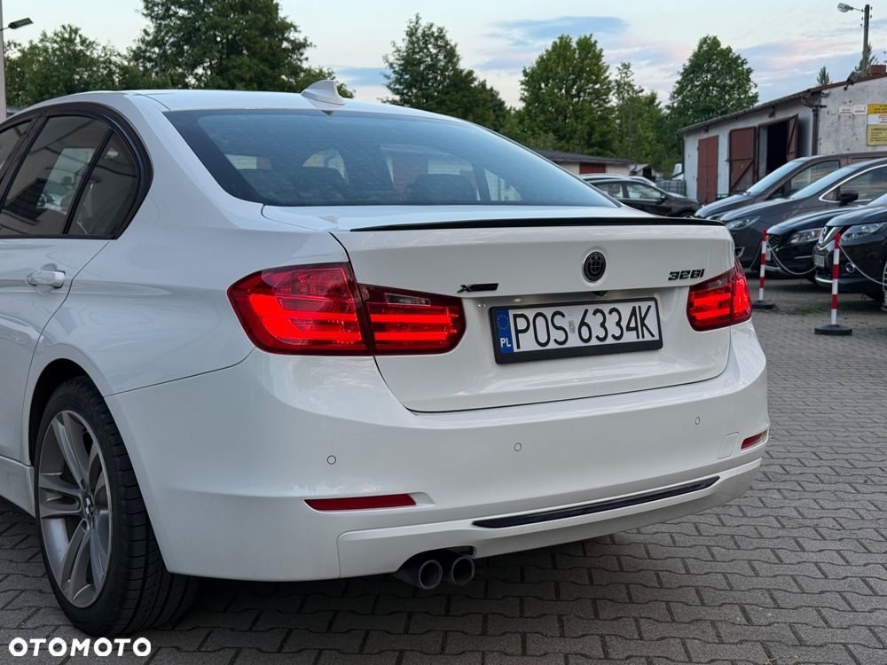 BMW Seria 3 328i xDrive Sport-Aut - 5
