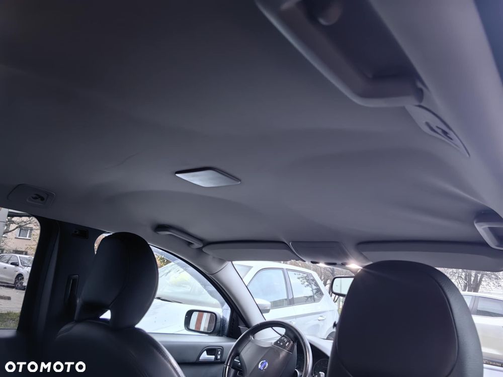 Volvo V50 2.4i Edition - 28