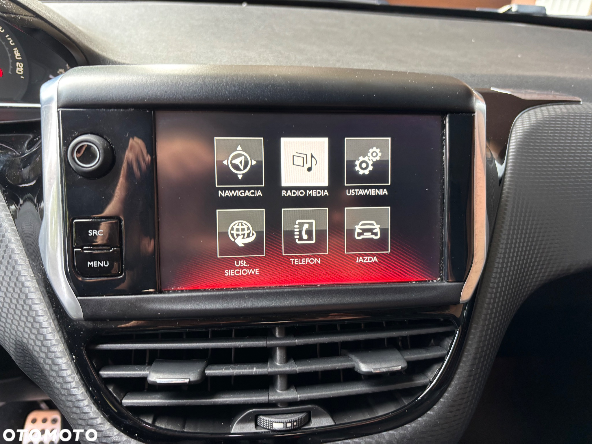 Peugeot 208 PureTech 110 Stop & Start Allure - 11