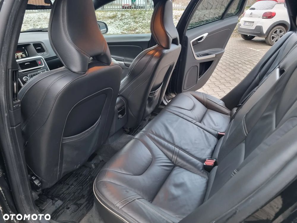 Volvo V60 - 23