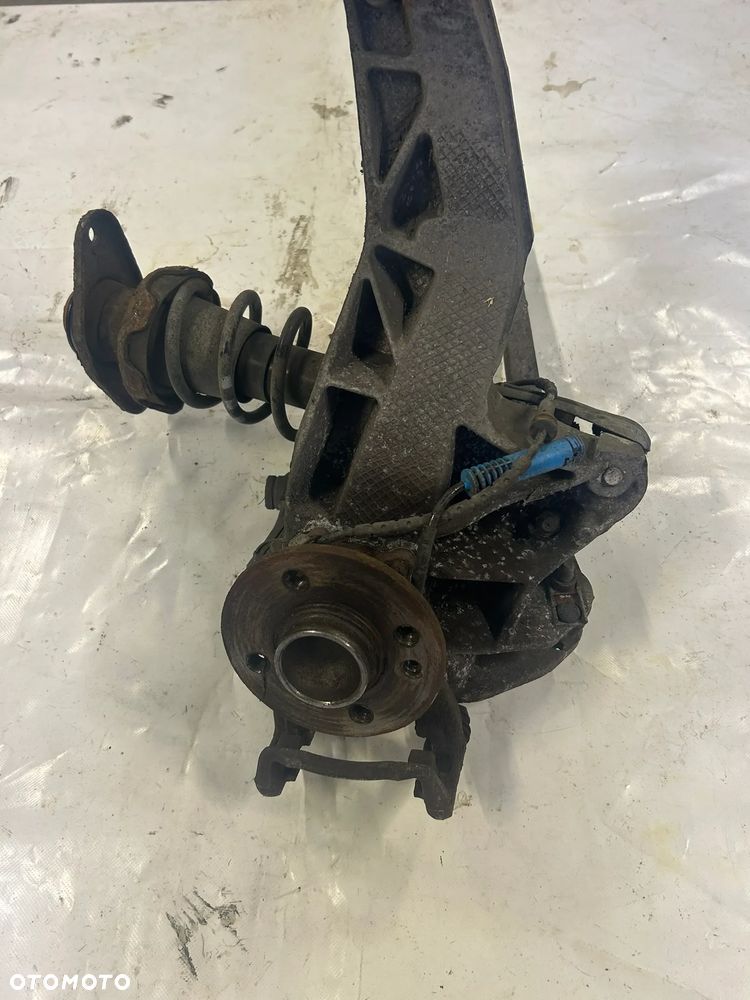 Saab 95 9-5 NG 2010-2012 Aero wahacz aluminiowy tył tylny piasta zwrotnica prawy - 3