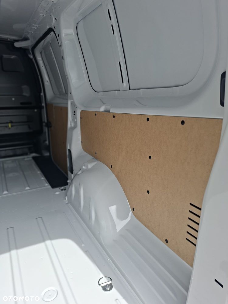 Opel Vivaro - 22