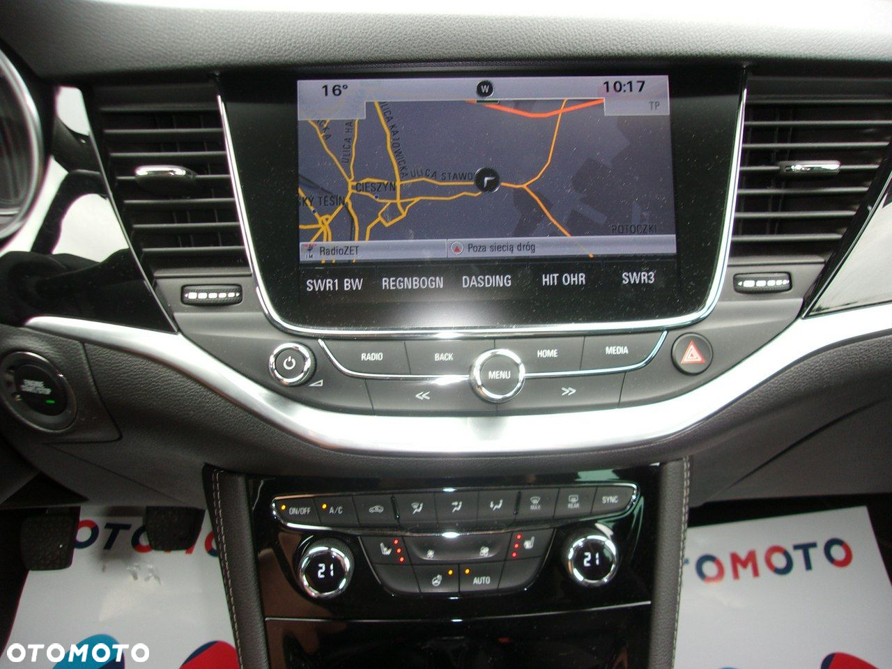 Opel Astra 1.4 Turbo Innovation - 19