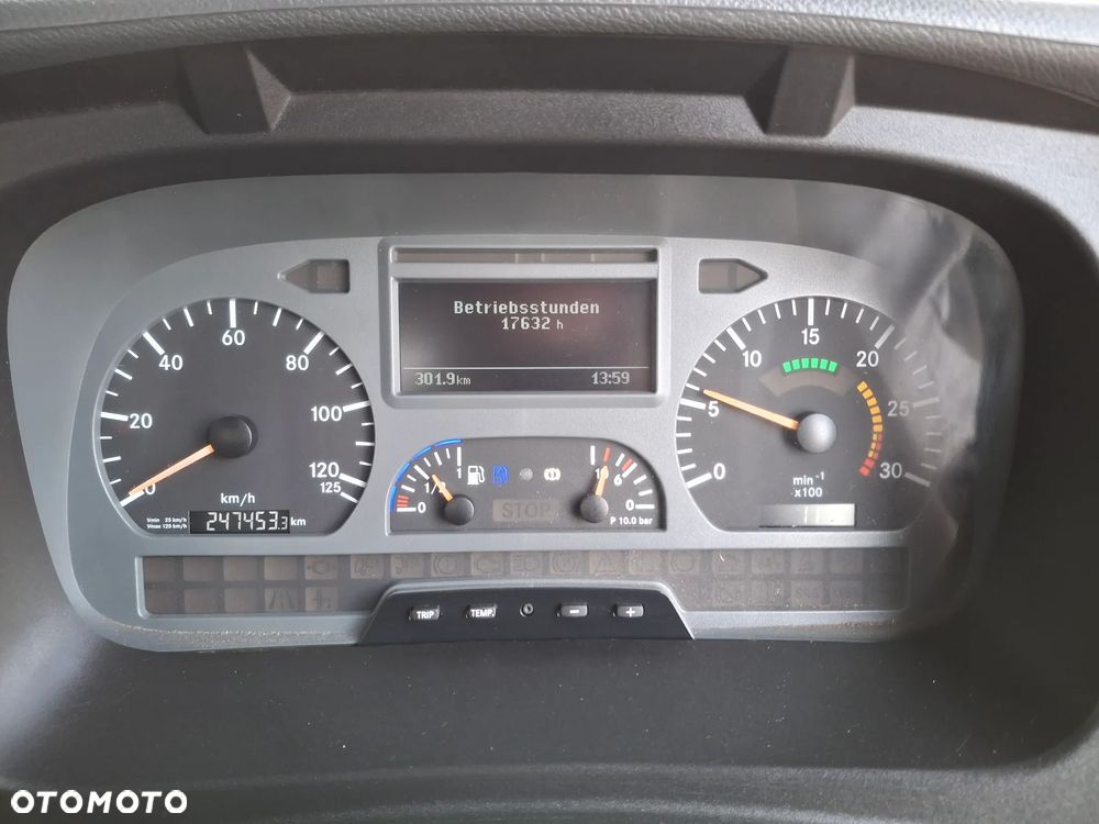 Mercedes-Benz Atego 1524 Zamiatarka BUCHER CityFant 60 2 Silniki Tylna Oś Na Poduszkach Zamiatarka Uliczna Sprzątanie Zamiatanie - 20