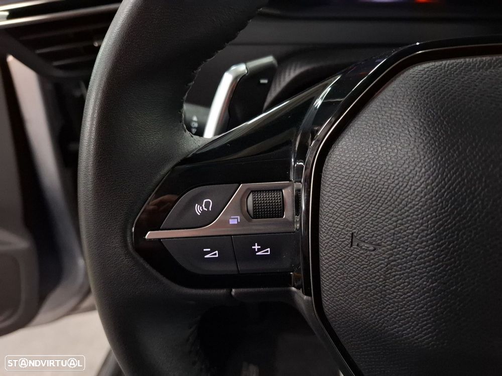 Peugeot e-208 51 kWh Allure - 12