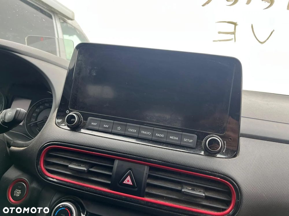 Hyundai Kona - 7