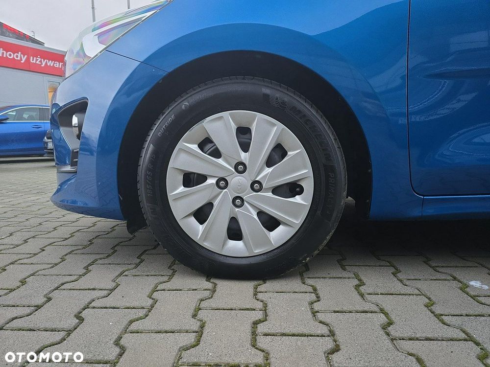 Kia Rio - 18