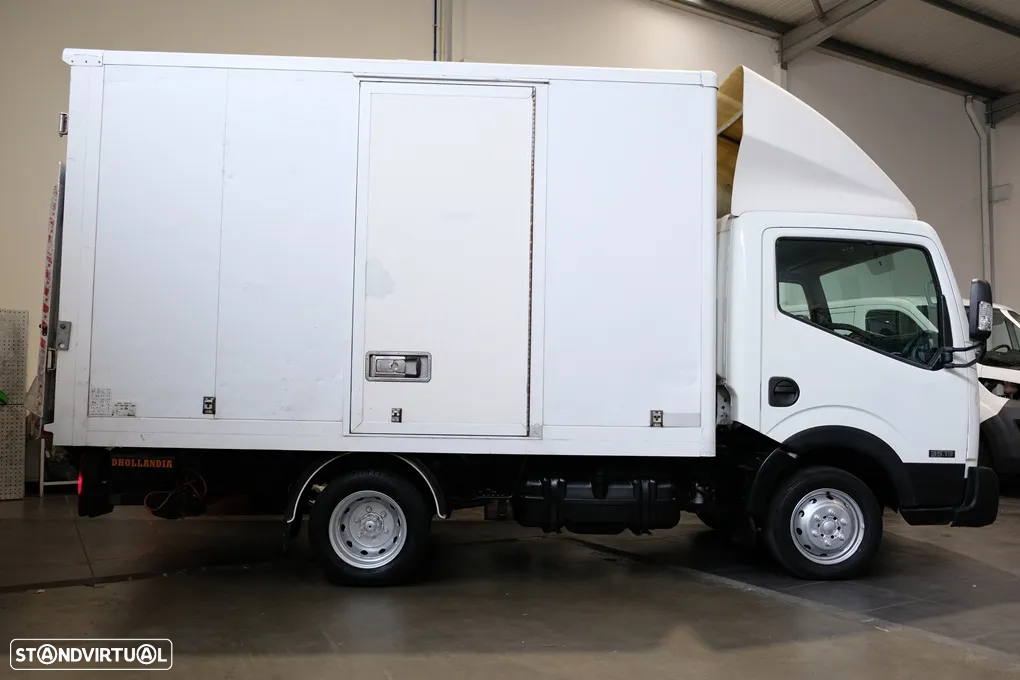 Nissan NT400 3.0DCI 35/13 c/ plataforma Dhollandia - 3