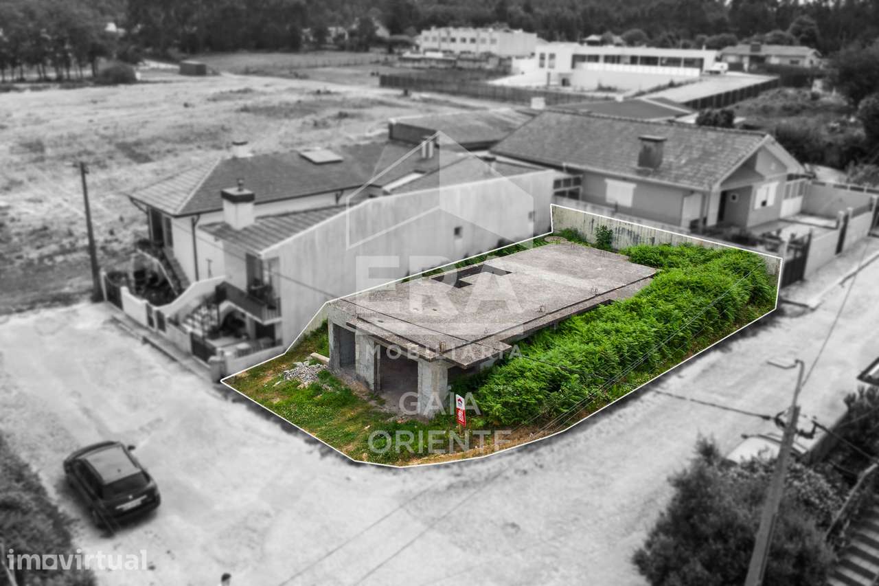 Terreno com Projeto Aprovado e Licença Pronta - Grande imagem: 2/7