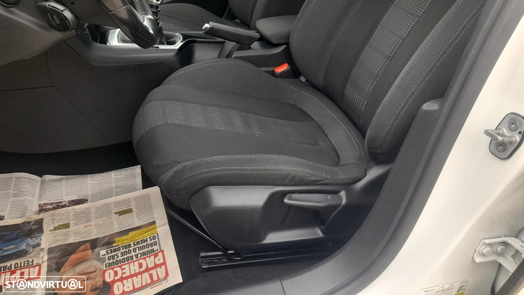 Peugeot 308 SW BlueHDi 120 Stop & Start Style - 17