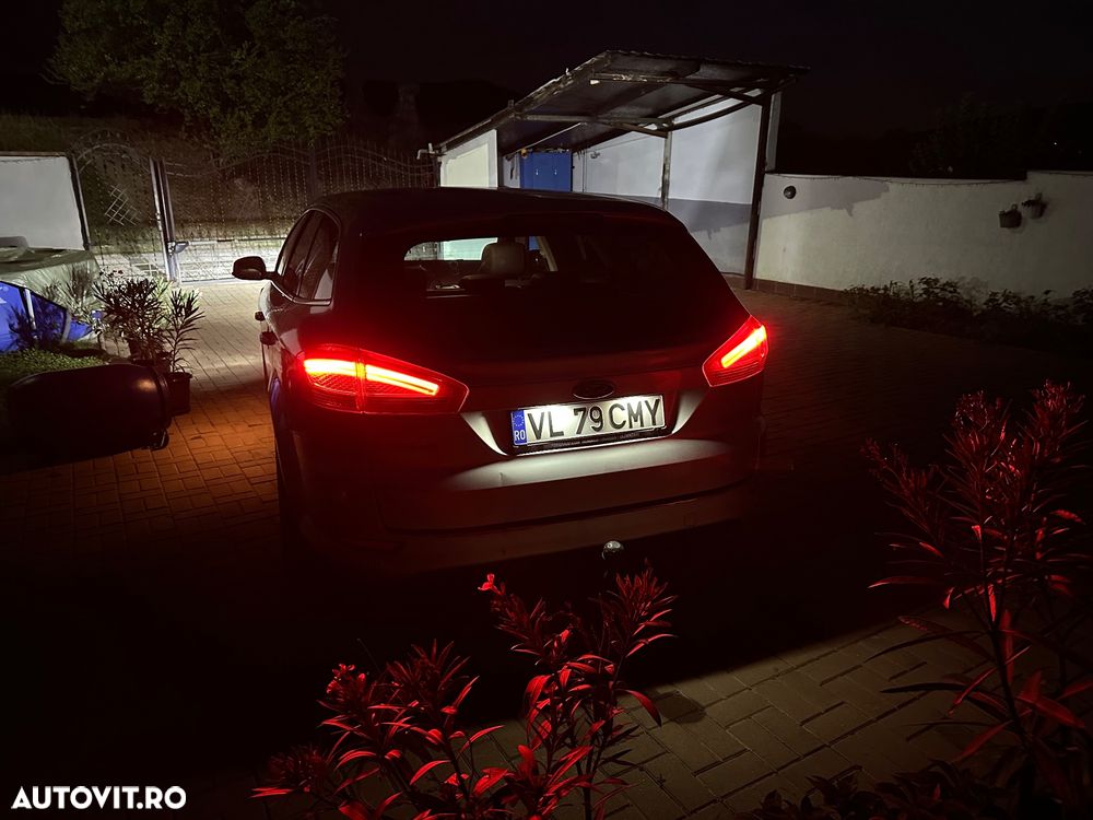 Ford Mondeo - 10