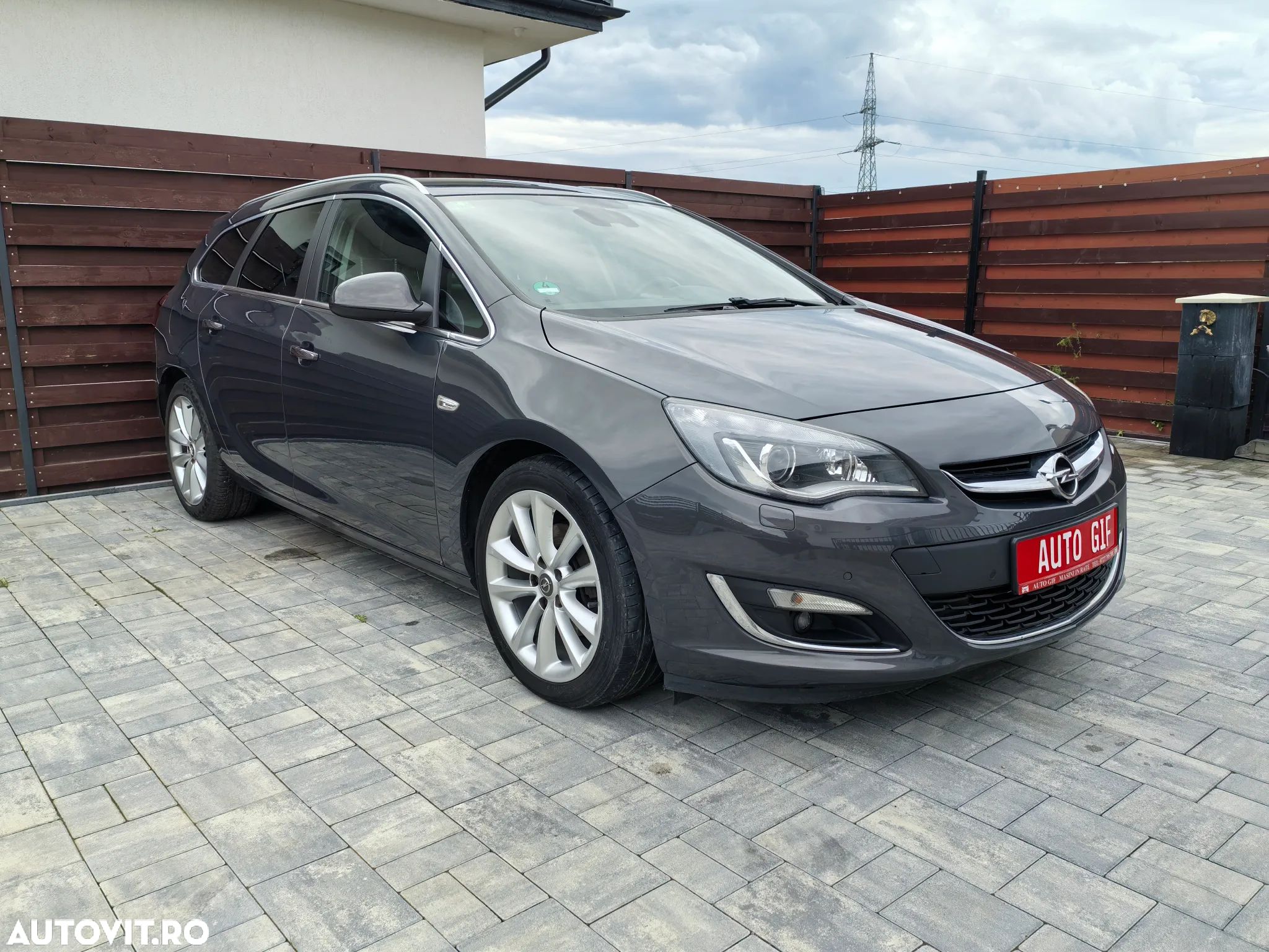 Opel Astra - 1