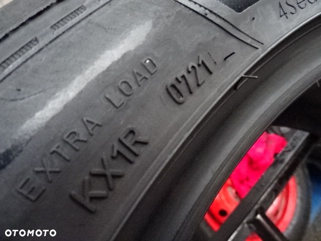 245/45/R19 102W Goodyear Vector 4 seasons Gen-3 - 9