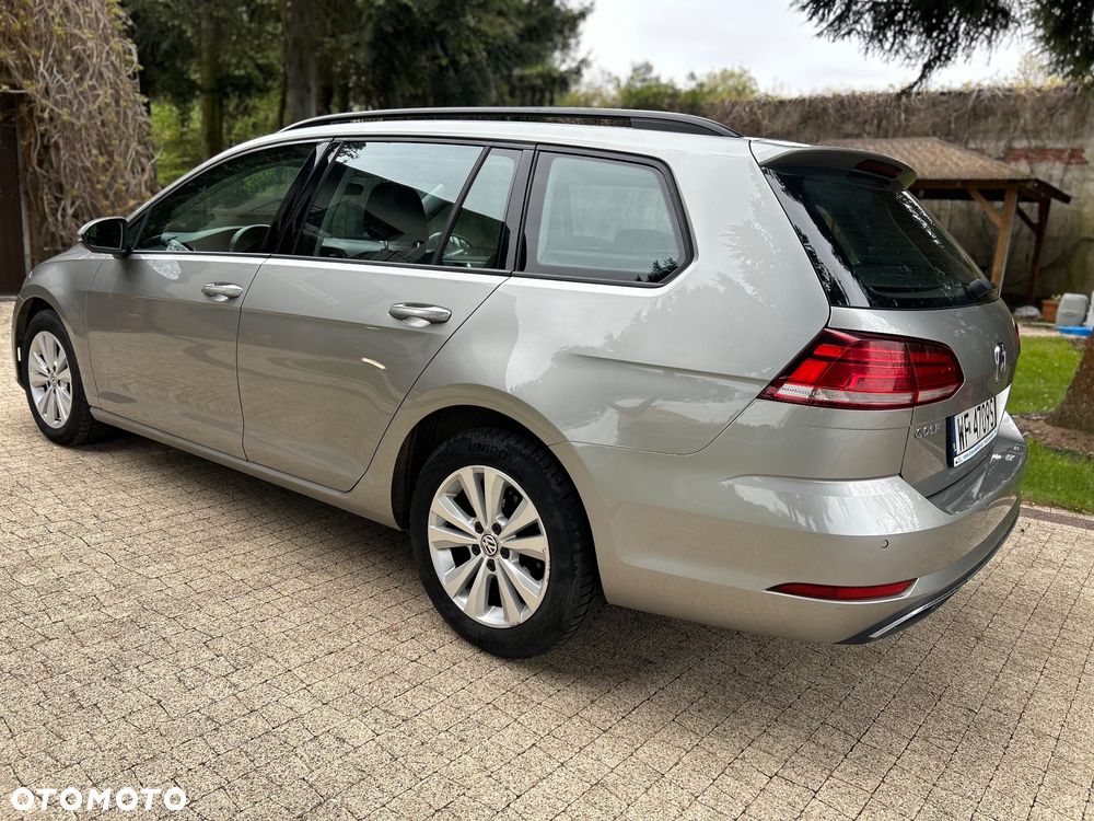 Volkswagen Golf VII 1.6 TDI BMT Comfortline - 24