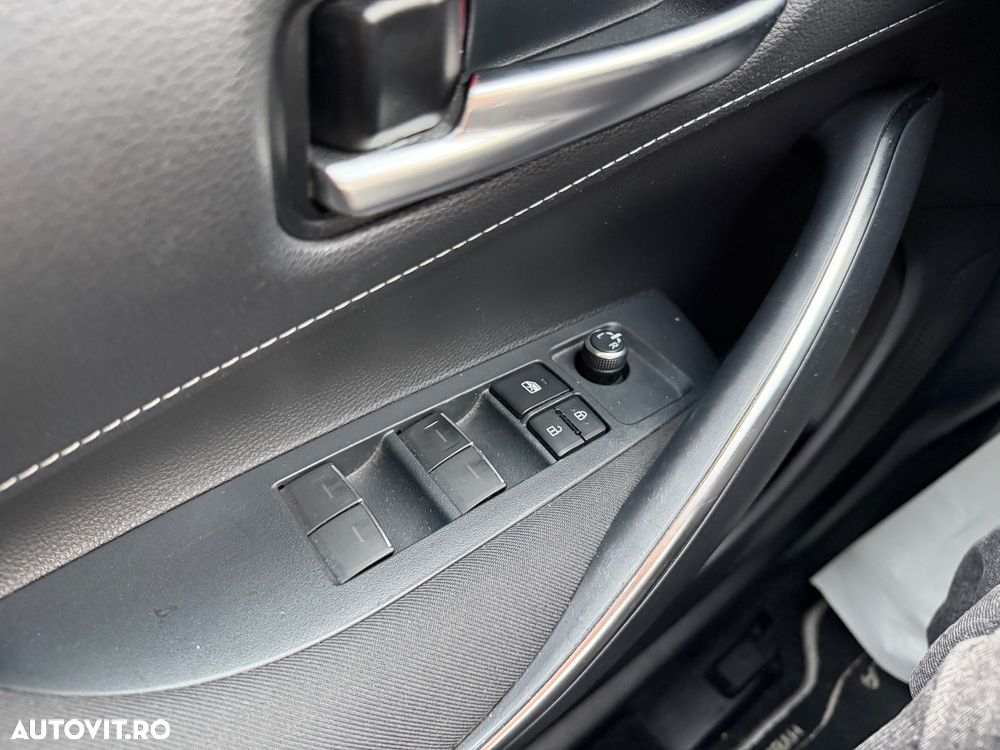 Toyota Corolla 1.8 HSD Dynamic - 15