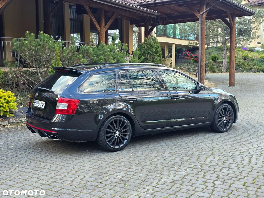 Skoda Octavia 2.0 TSI (Green tec) DSG RS - 27